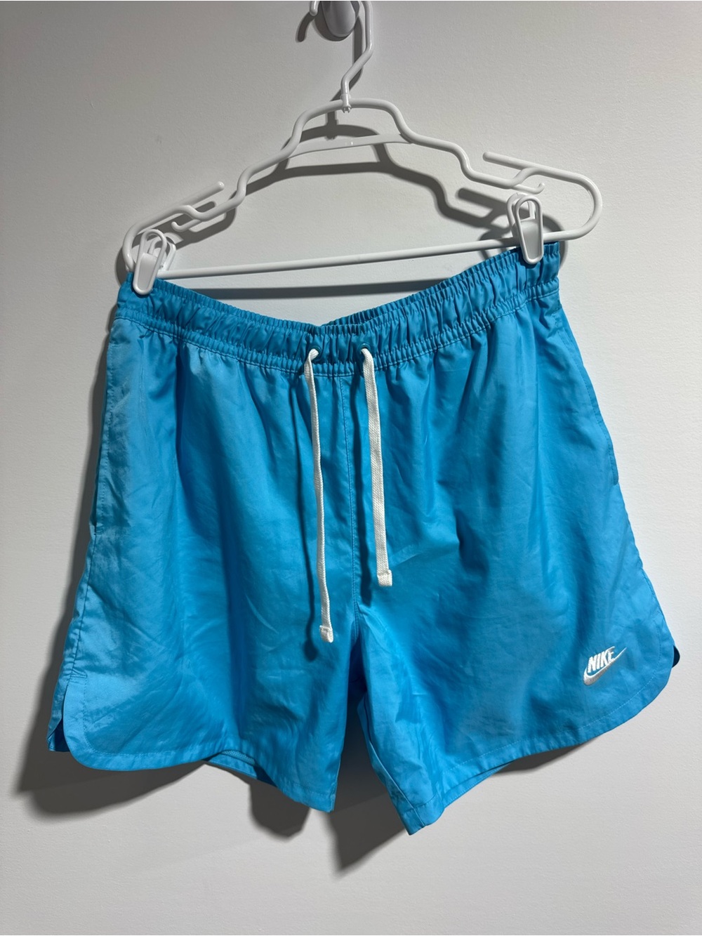 Men Nike Blue Drawstring Athletic Shorts size L